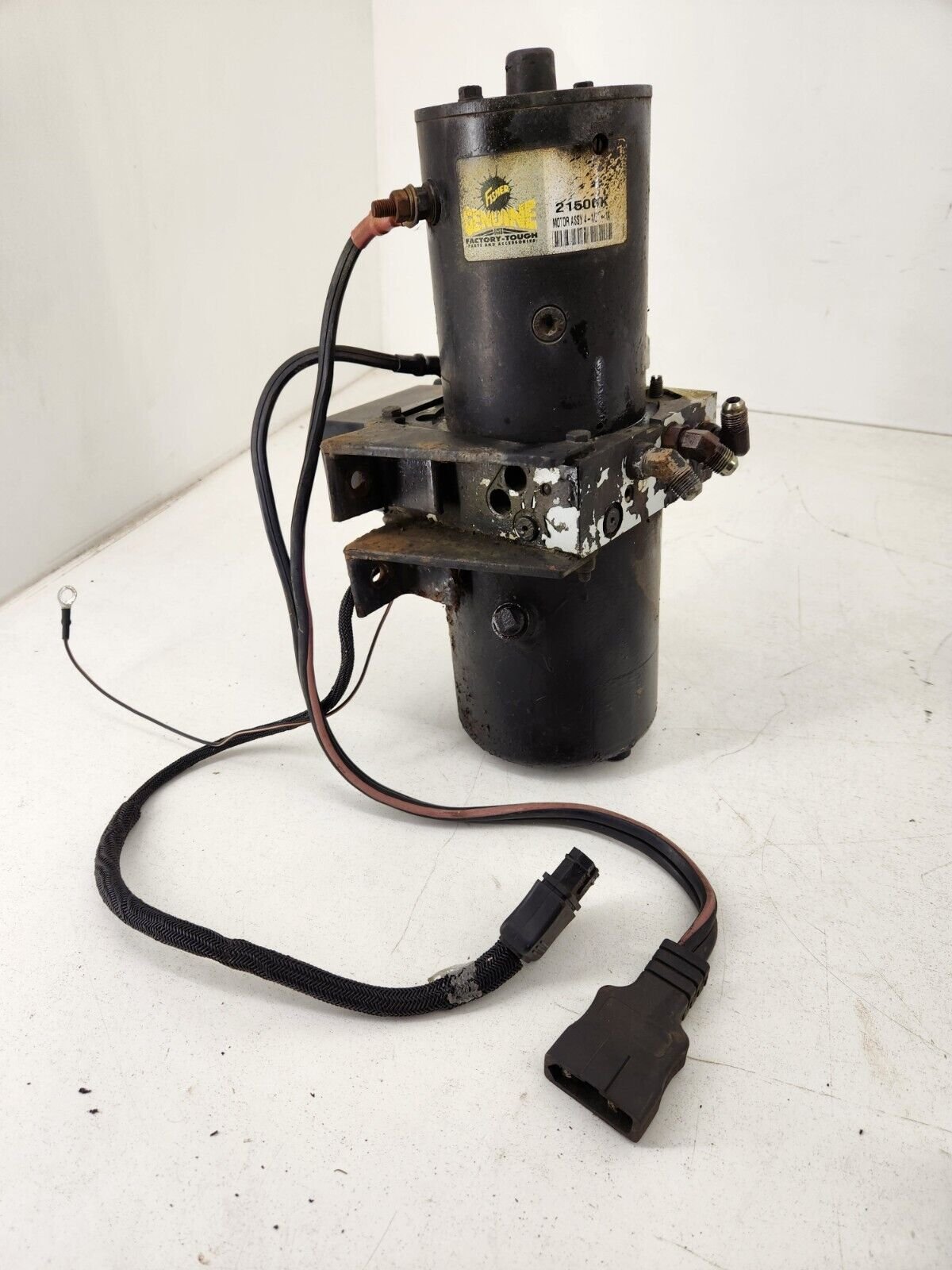 Fisher Minute Mount Snow Plow Pump Insta-Act Hydraulic Unit, Part # 22160