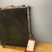 Used-1995-Isuzu-NPR-Radiator-zTSdspltJV8T_f