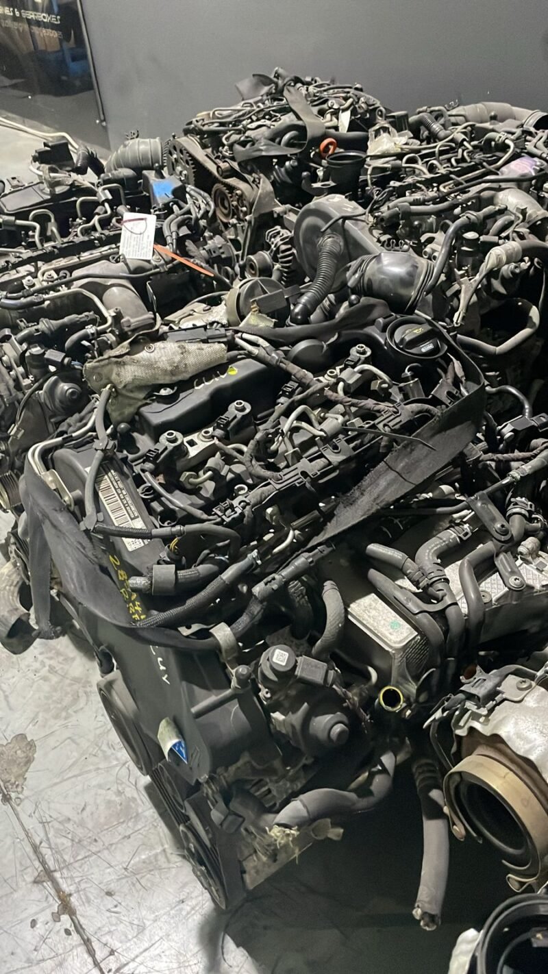 Second image of Volkswagen 2.0 TDI CUV Engine OEM